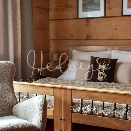 Podhalanka Jacuzzi & Sauna - Drewniany Dom Dla 20 Osob 木屋 *