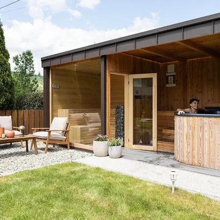 Podhalanka Jacuzzi & Sauna - Drewniany Dom Dla 20 Osob